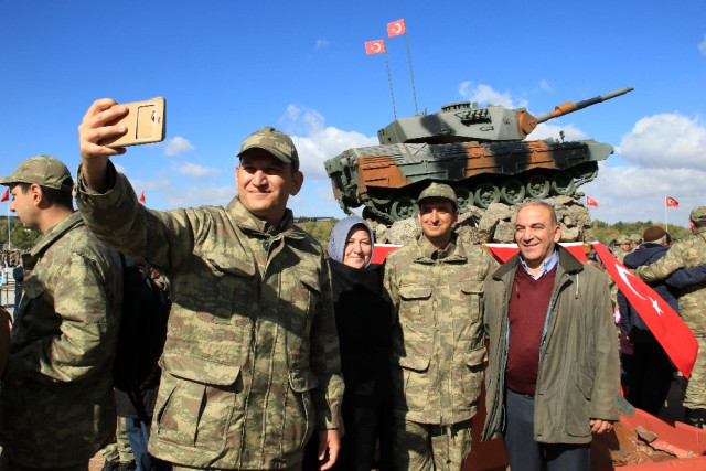 Ankara’da Bedelli Yapan Askerler Tezkerelerini Aldı