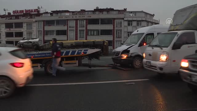 Gaziosmanpaşa’da Zincirleme Trafik Kazası