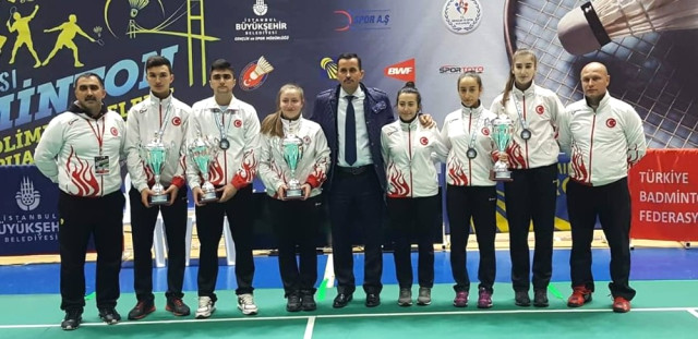 Milli Badmintoncular Yeni Bir Başarıya Daha İmza Attılar