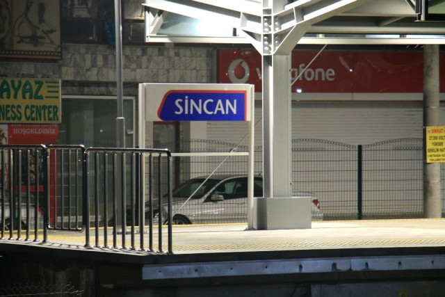 Yht Kazası Sonrası Tren Seferleri Yeniden Başladı