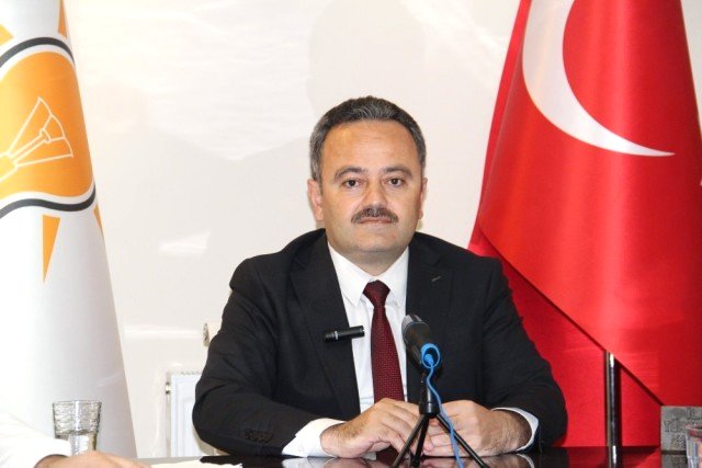 AK Parti İl Genel ve Belediye Meclis Üyeleri Listeleri Açıklandı