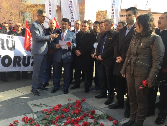 Sivil Memurlardan Saldırının Yıl Dönümünde Merasim Sokak’ta Açıklama