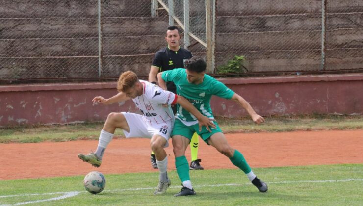 Yeşil Yalova FK, Yeni Çanspor’u 3 golle kupanın dışına itti