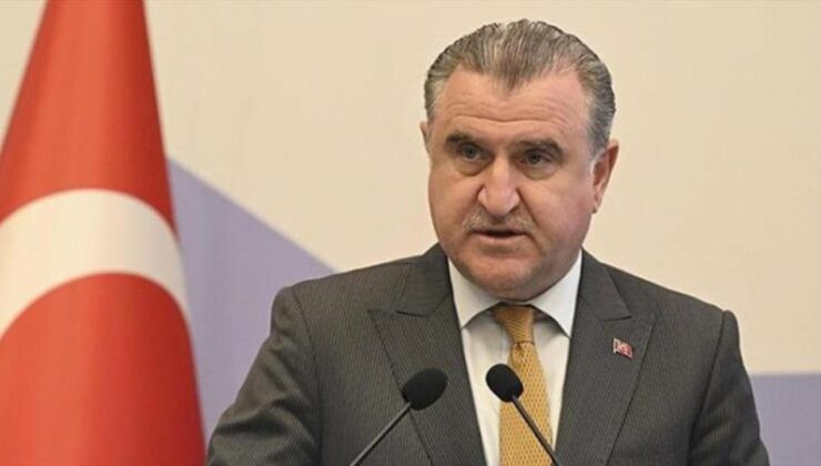 Bakan Bak: Kulüp yöneticileri dikkatli olmalı!