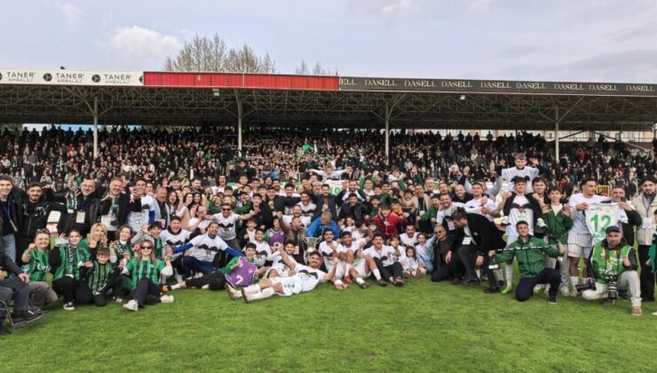 Şampiyon olup tarihlerinde birinci sefer 2. Lig’e yükseldiler