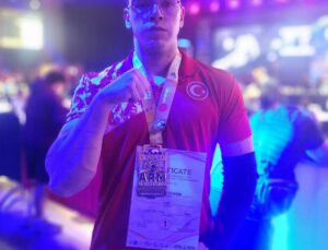 Avrupa’yı dize getiren Türk sporcu! Tüm rakiplerini yenerek şampiyon oldu